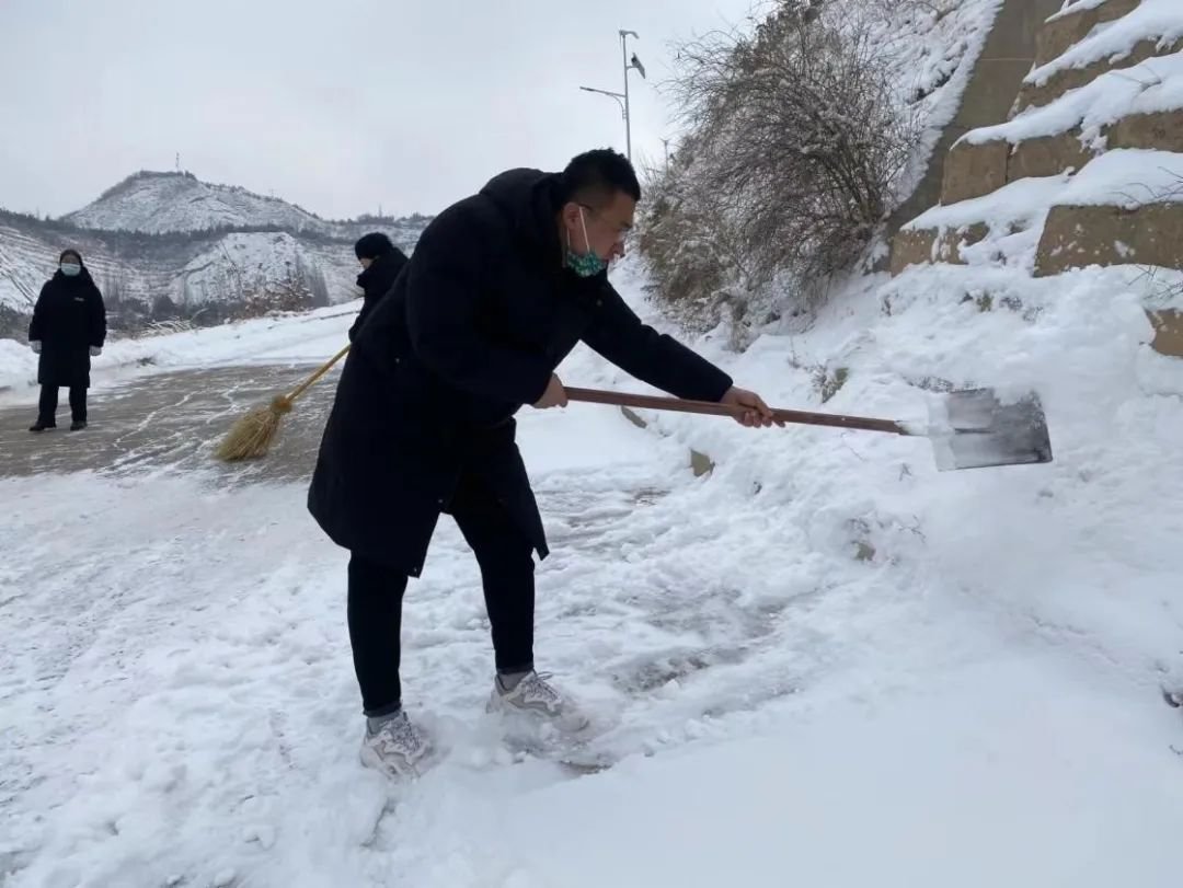 新春佳节的温暖守护 | BC贷以行动誊写责任，，，，，，拾金不昧照亮人心