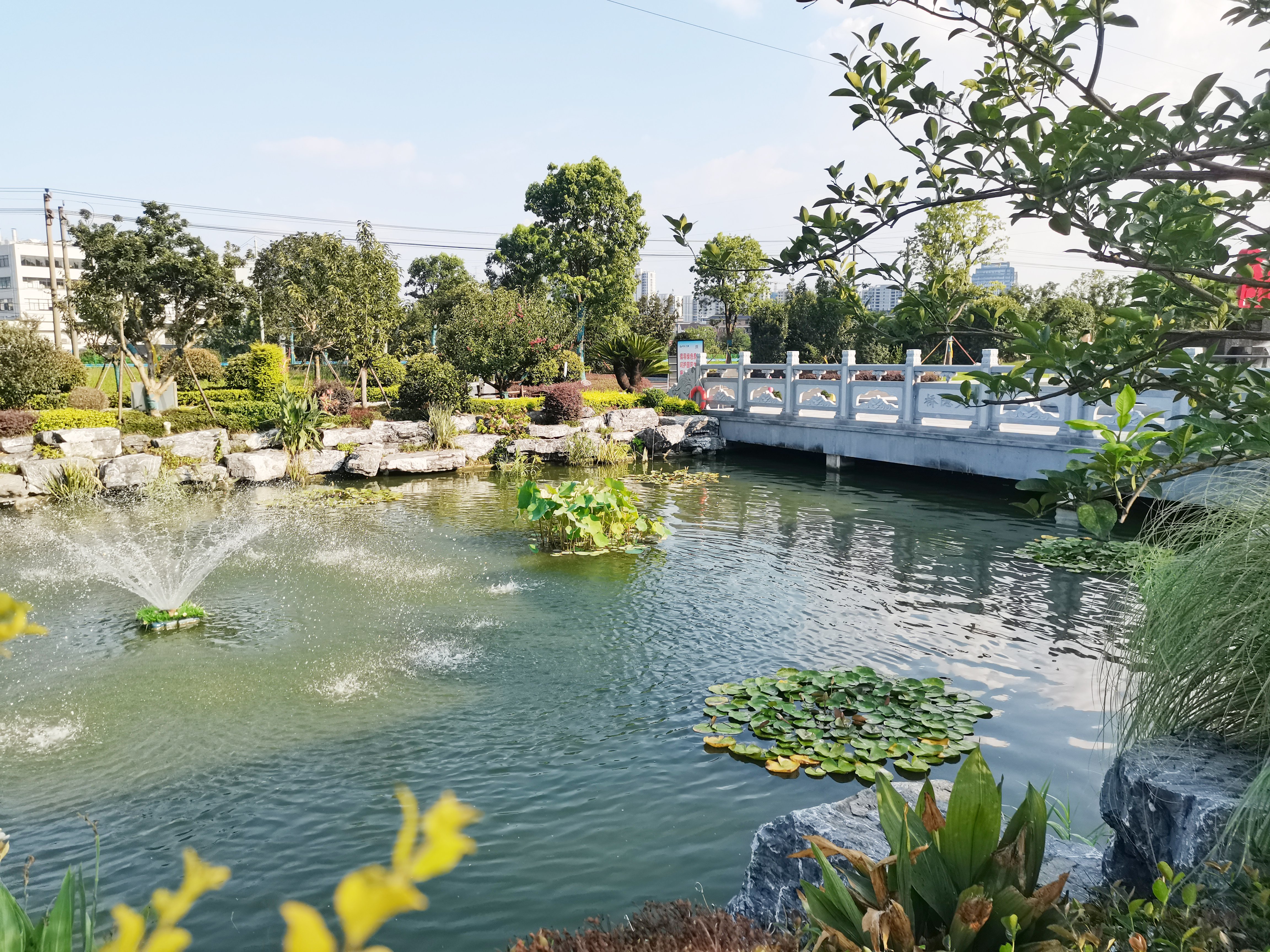 融合古今，，，，重塑葬文化新风貌